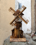 Stary wiatrak Koźlak - domek z drewna, dekoracja do domu